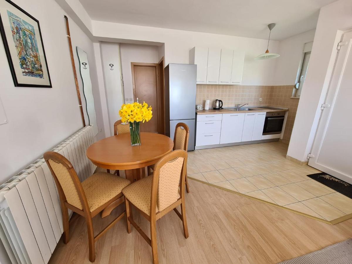 Apartment Melody Metkovic Luaran gambar